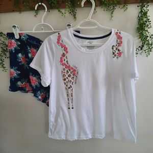 Carisma 2 Piece Pajama Set Giraffe Top Floral Shorts Womens Size Medium